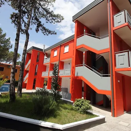 Apartment Trilocale Con Piscina - Luca Bibione